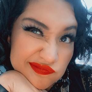 Meet your Posher, Georgina